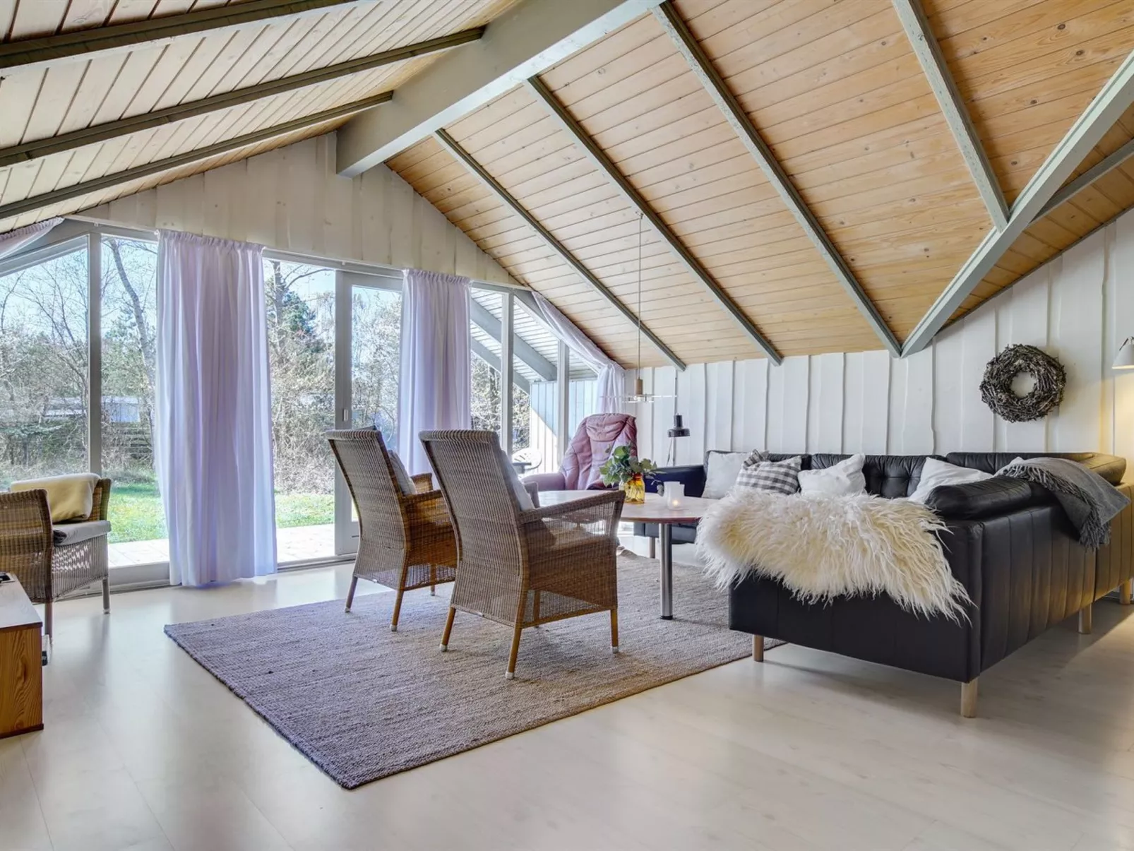 "Erly" - 500m from the sea-Inside