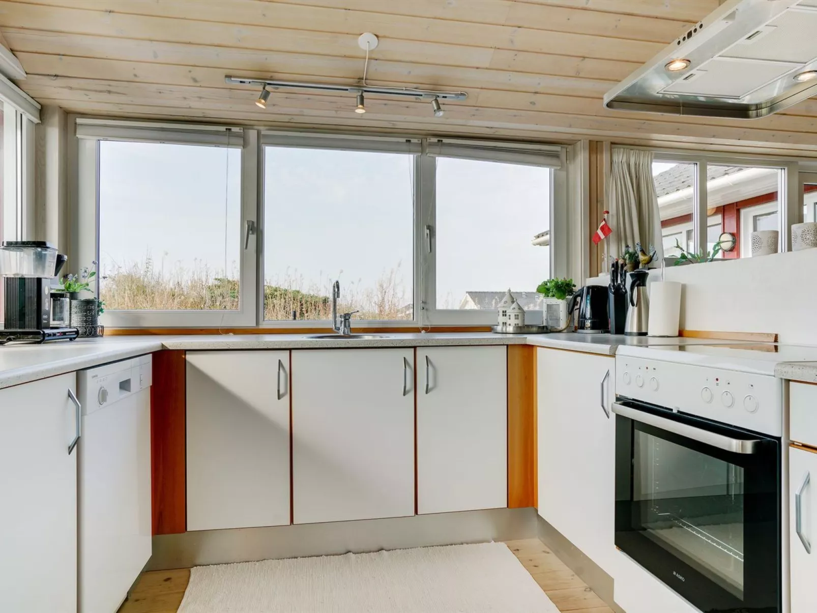 "Iacobus" - 400m from the sea-Inside