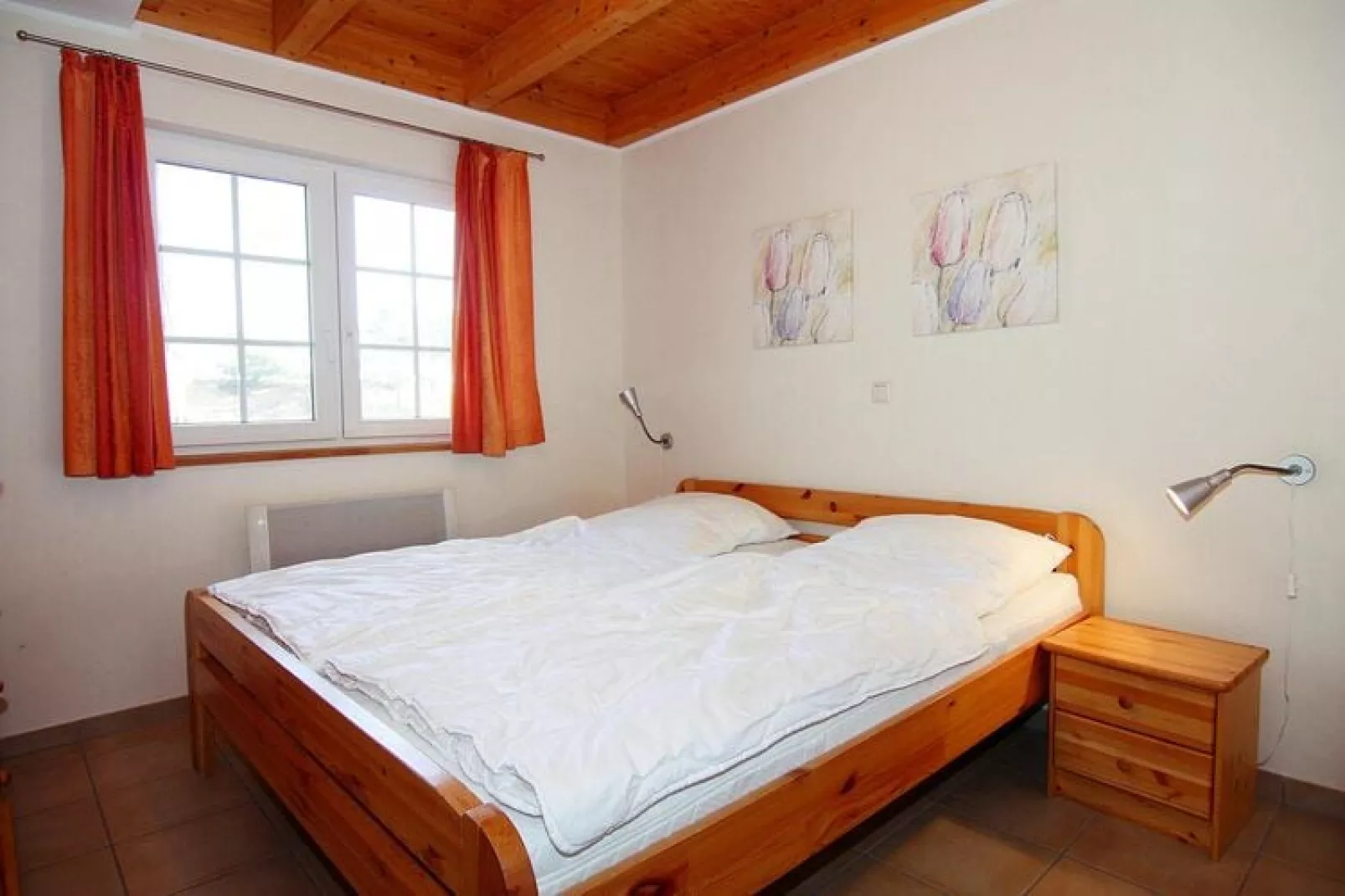 DHH Bernsteinhaus links-Bedroom