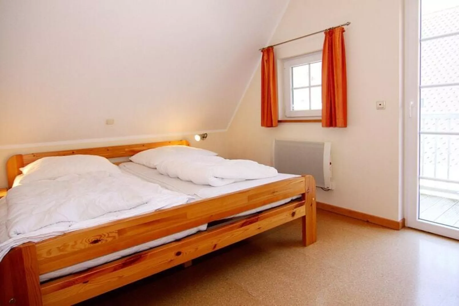 DHH Bernsteinhaus links-Bedroom