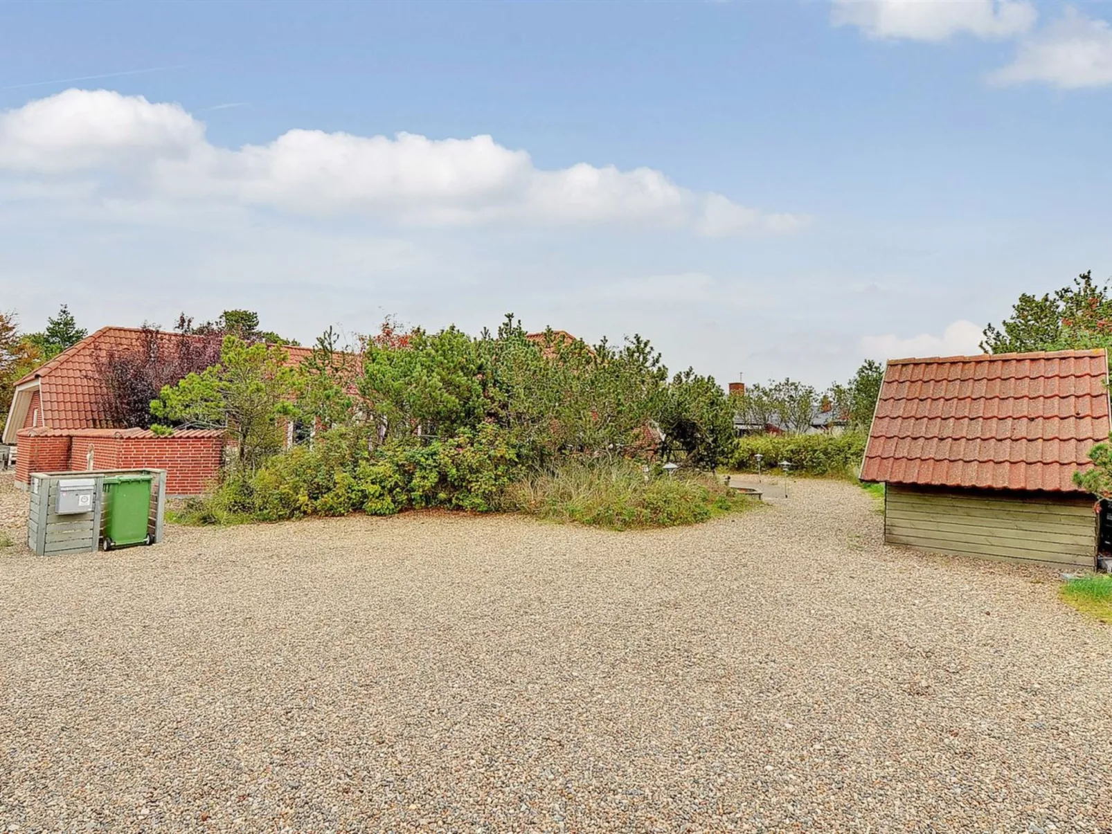 "Partenij" - 1km from the sea-Outside