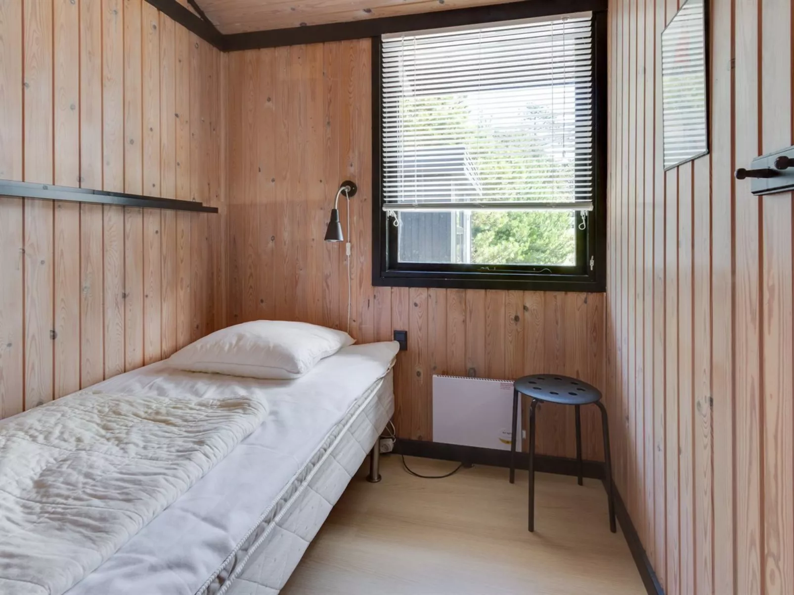 "Litle" - 600m from the sea-Inside