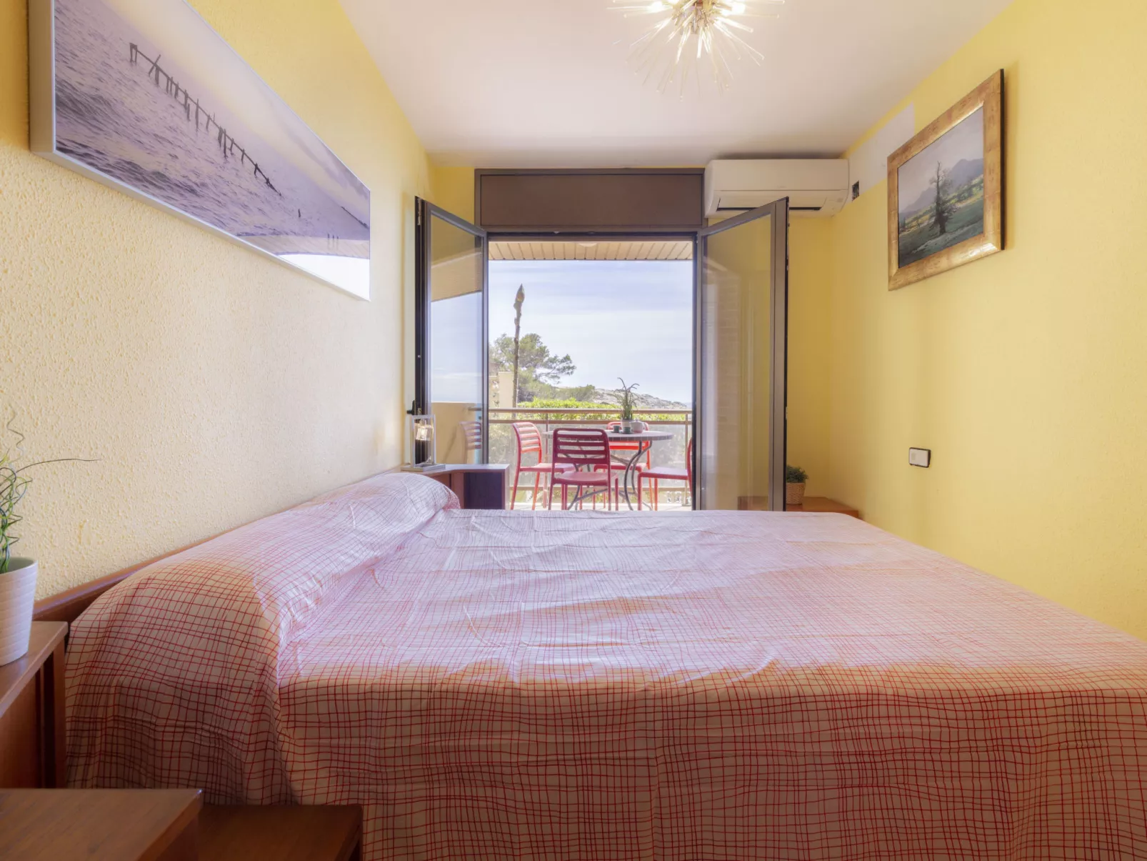 Cala d'Or-Inside