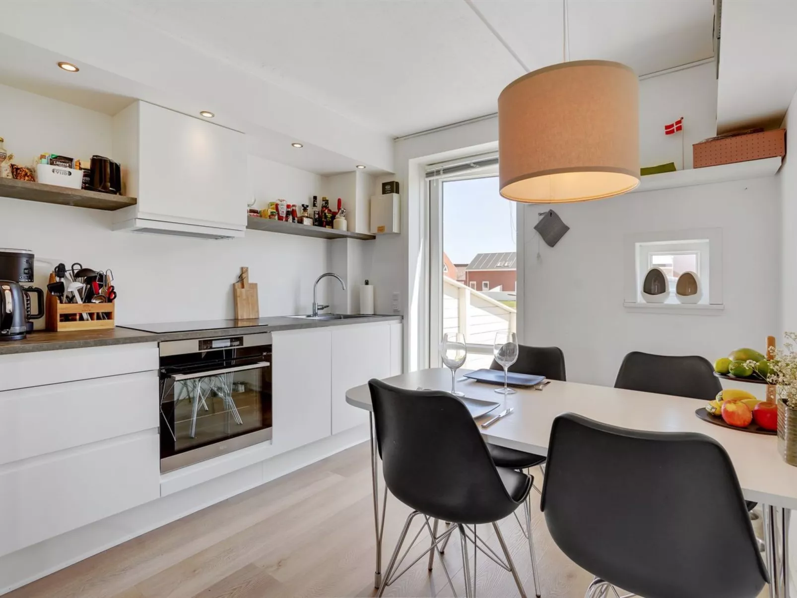 "Gerharde" - 2.3km from the sea-Drinnen