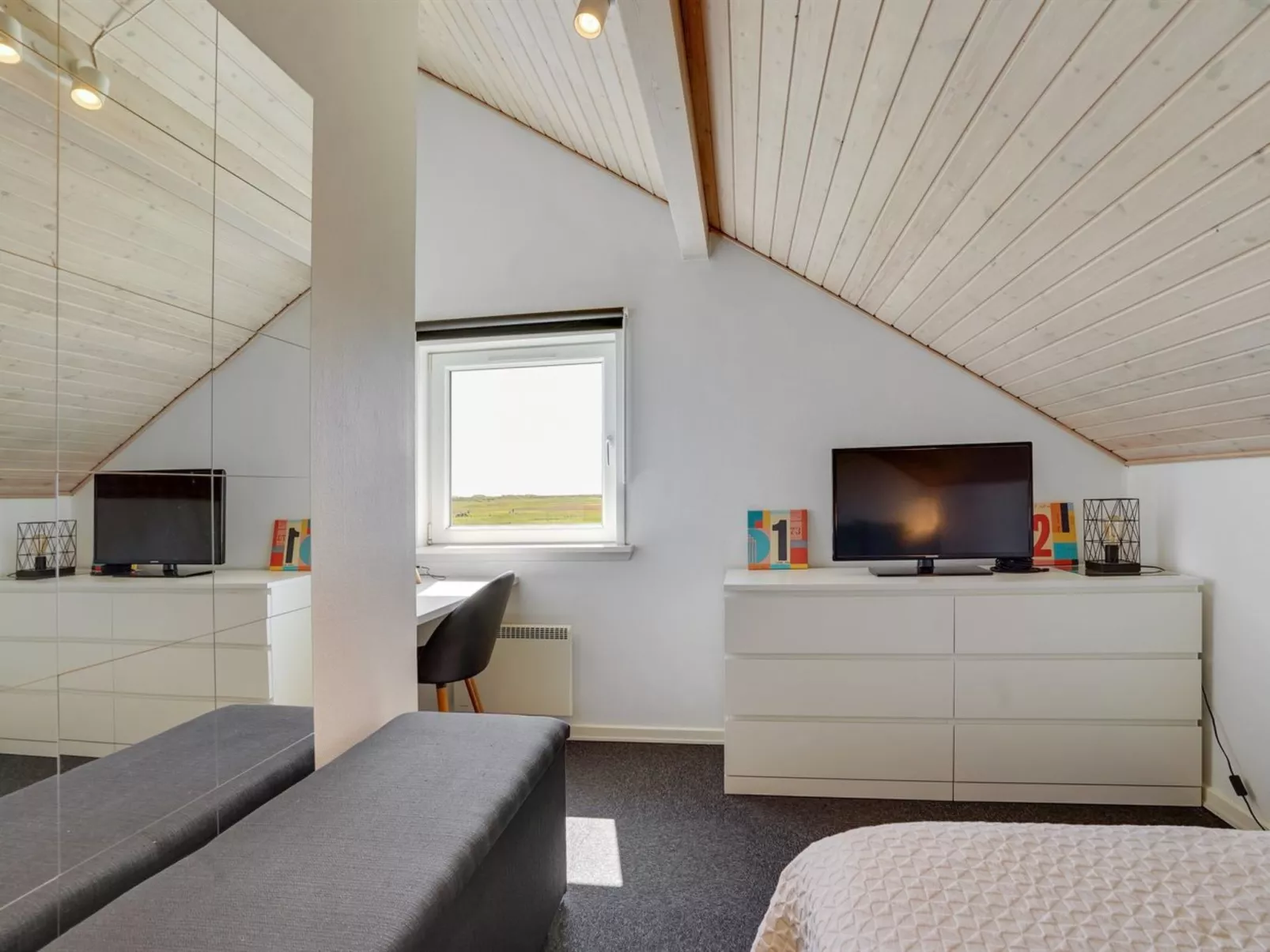 "Gerharde" - 2.3km from the sea-Drinnen