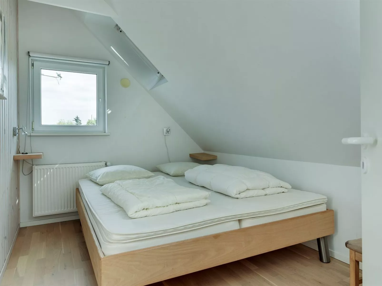"Skamhals" - 700m from the sea-Inside
