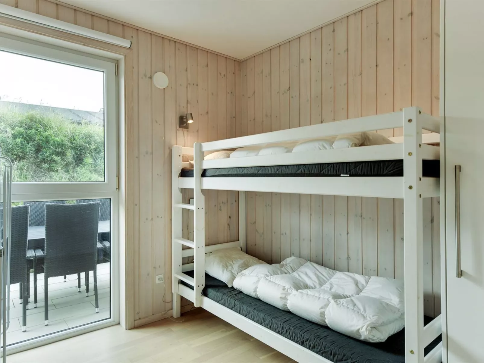 "Skamhals" - 700m from the sea-Inside