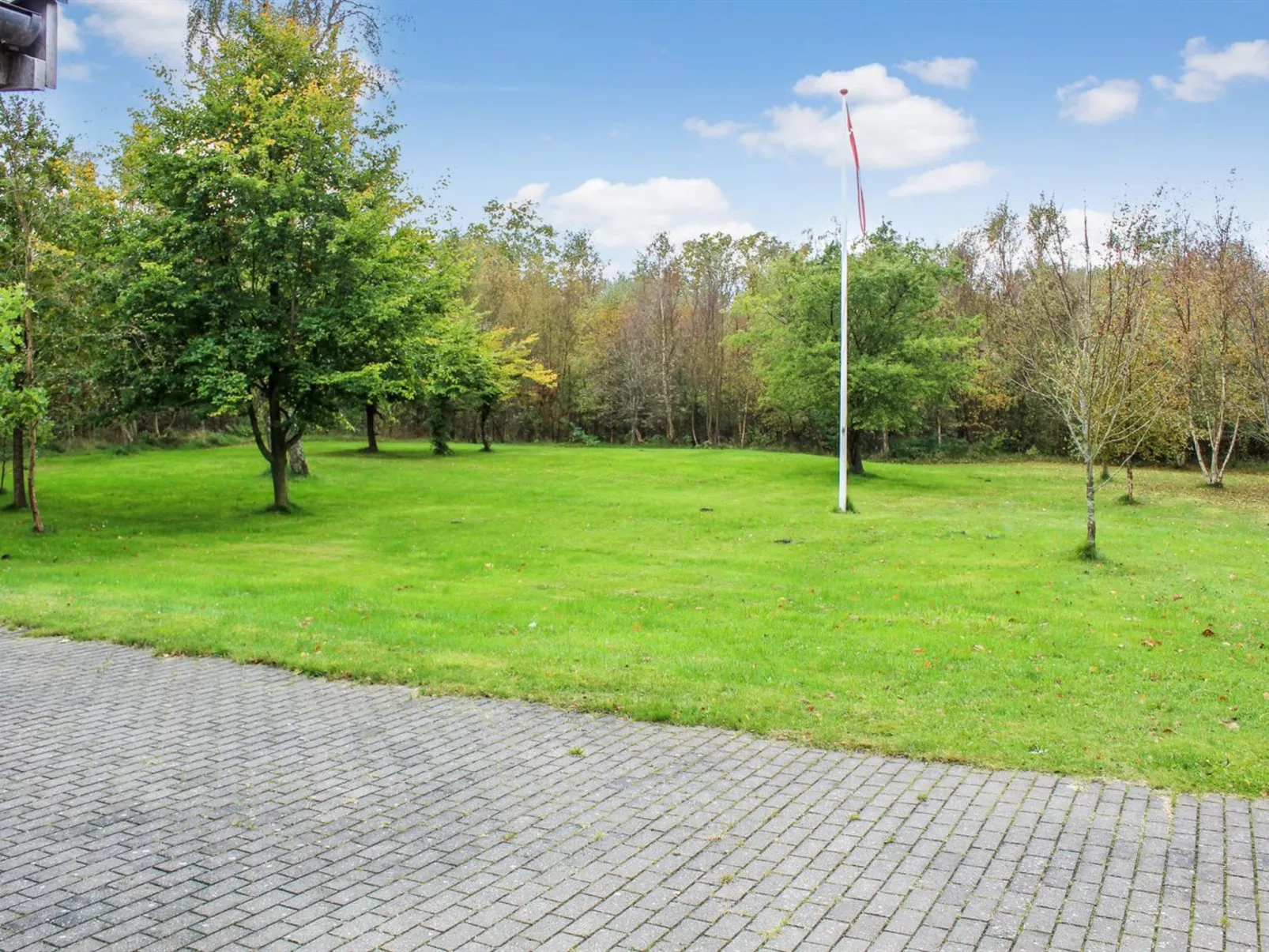"Barne" - 4km from the sea-Outside