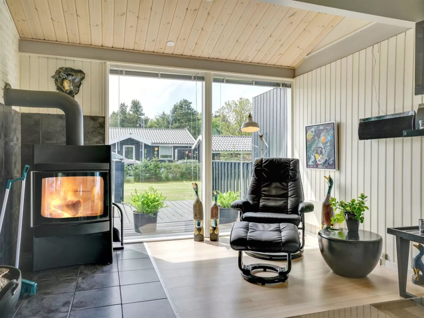 "Clarabelle" - 700m from the sea-Drinnen