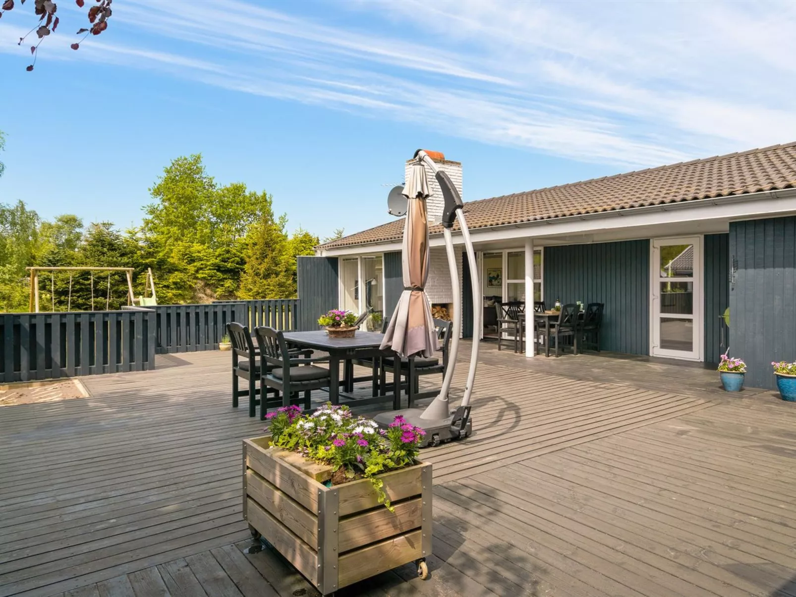"Clarabelle" - 700m from the sea-Draußen