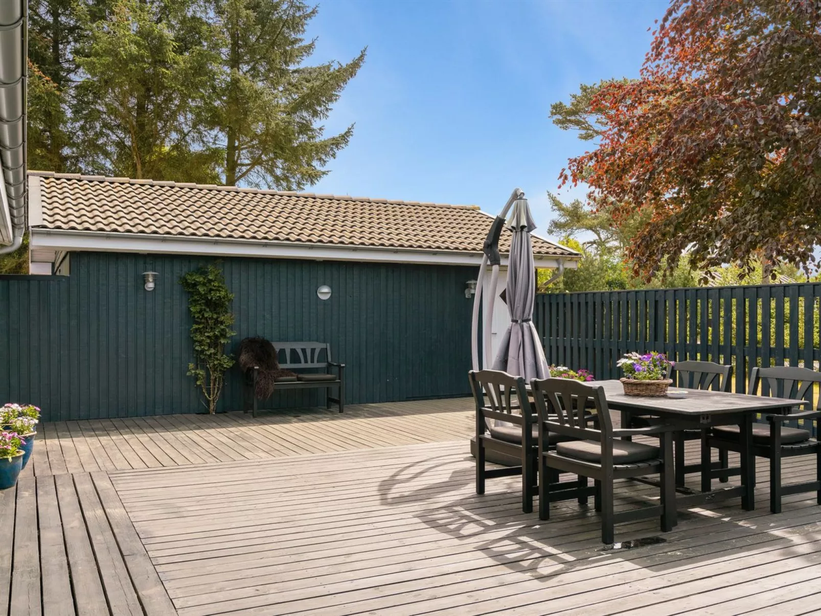 "Clarabelle" - 700m from the sea-Draußen