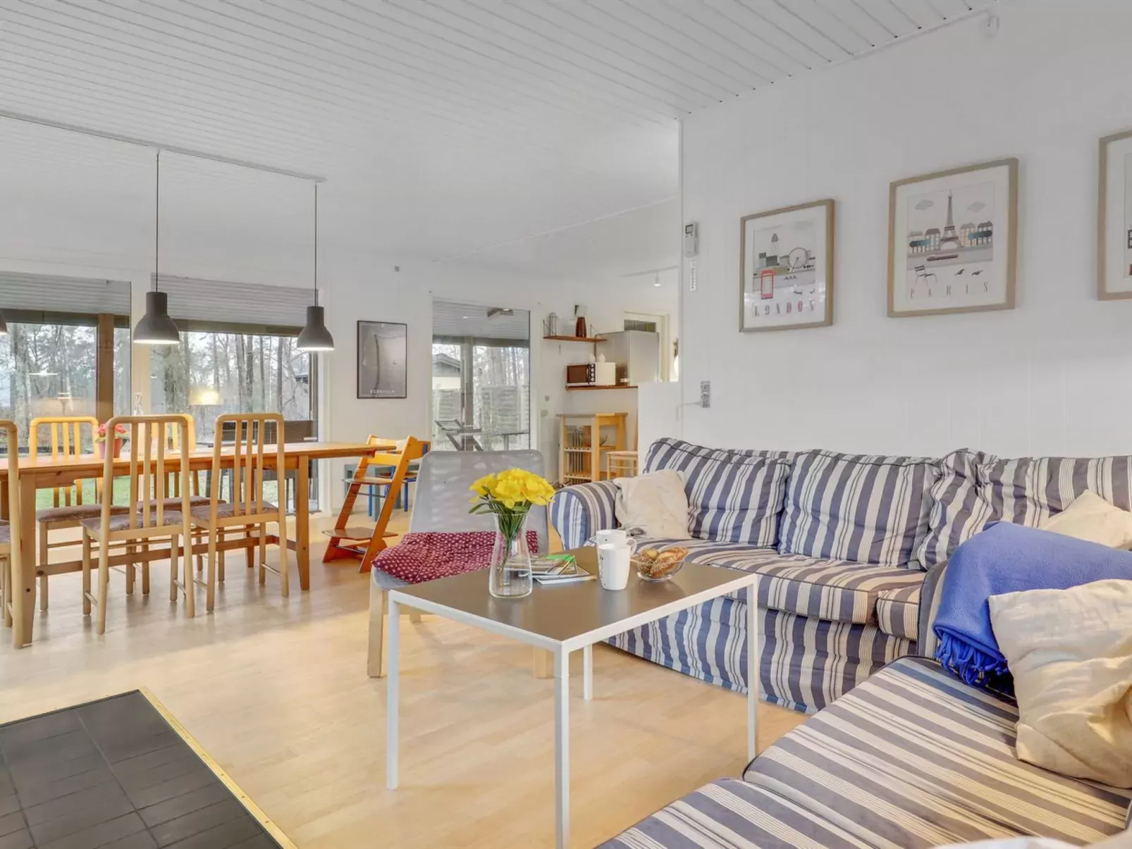 "Henri" - 800m from the sea-Drinnen