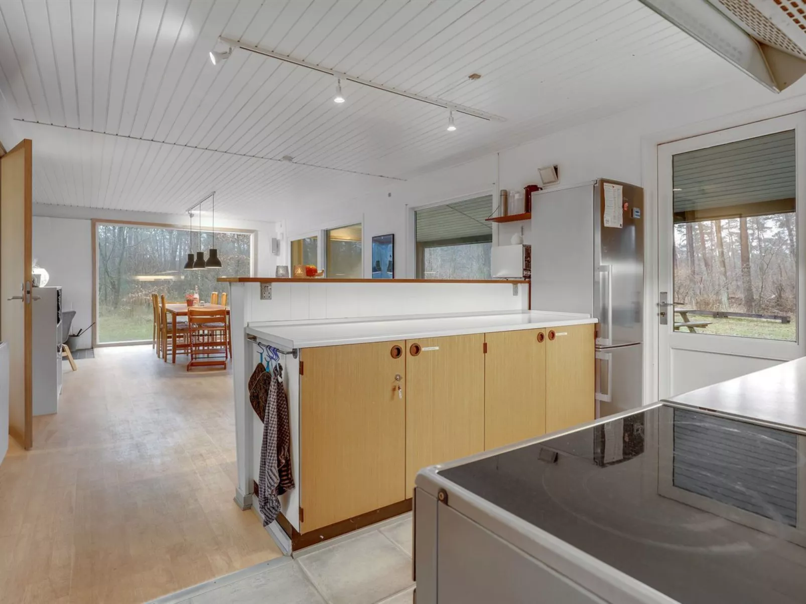 "Henri" - 800m from the sea-Drinnen