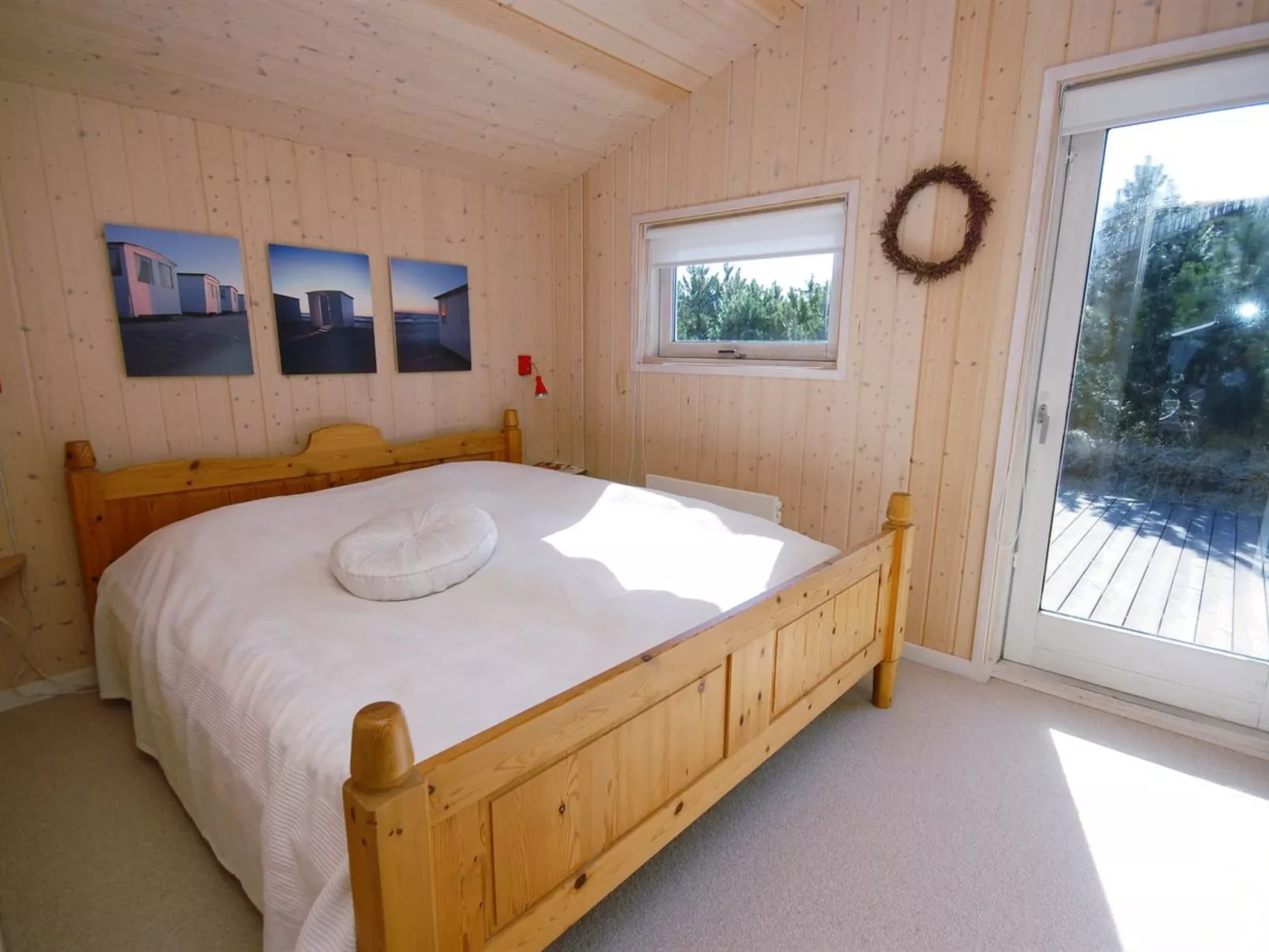"Thanee" - 1.7km from the sea-Inside