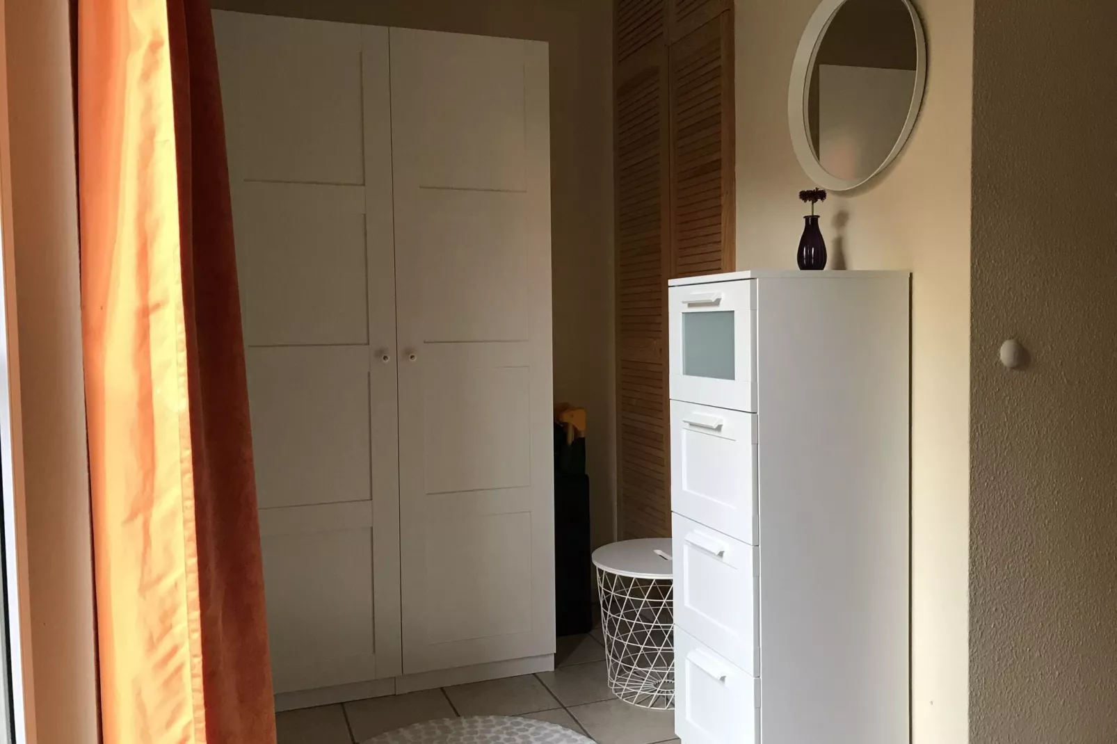 EG Links Haus 4 Nr 9-Schlafzimmer