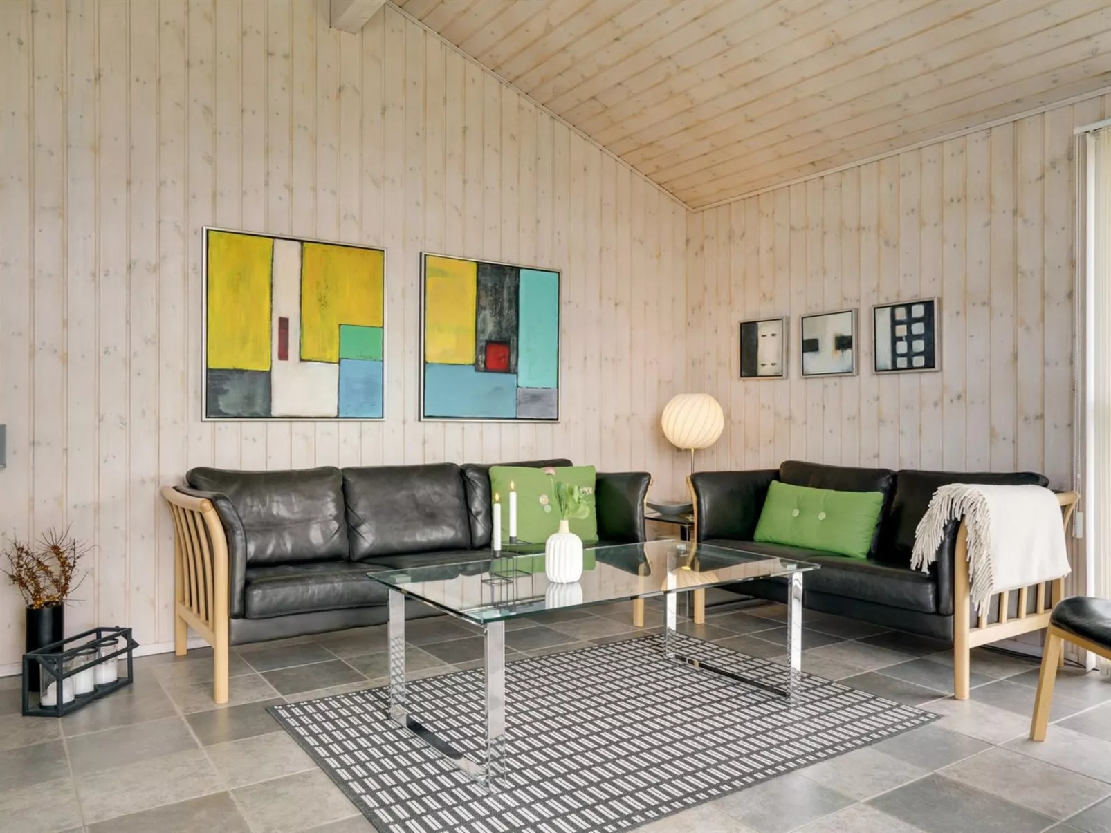 "Ohto" - 281m from the sea-Inside