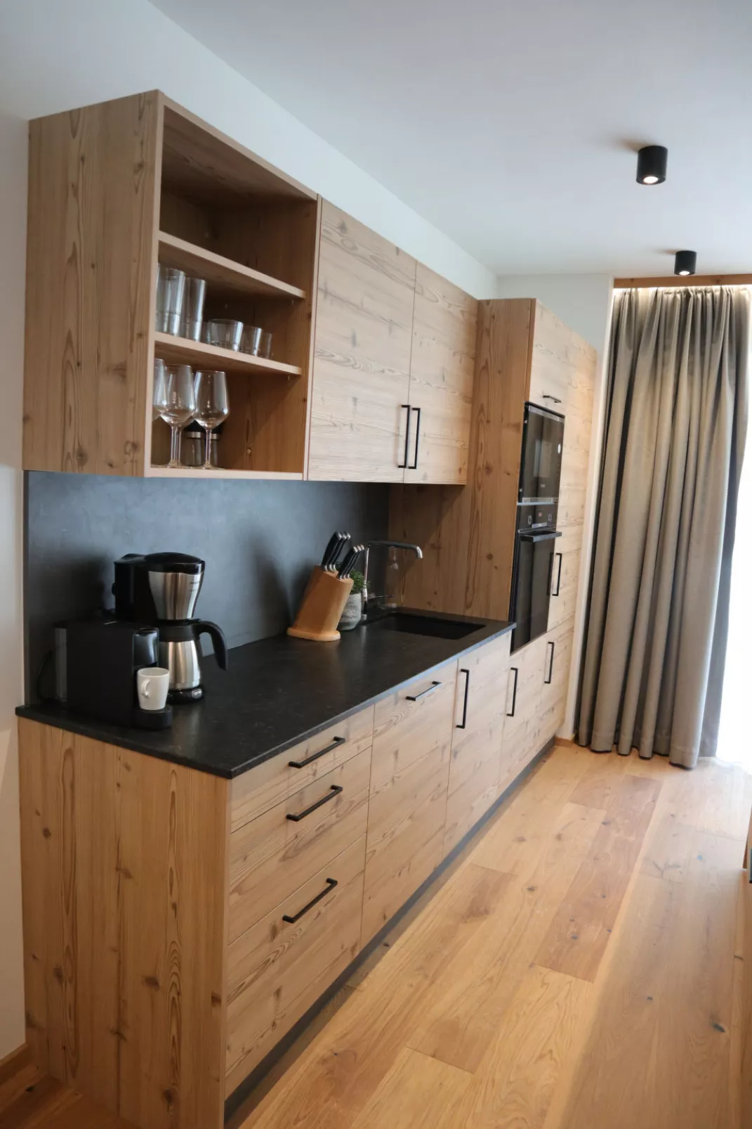 Penthouse mit 4 Schlafzimmern & Sauna-Dedans