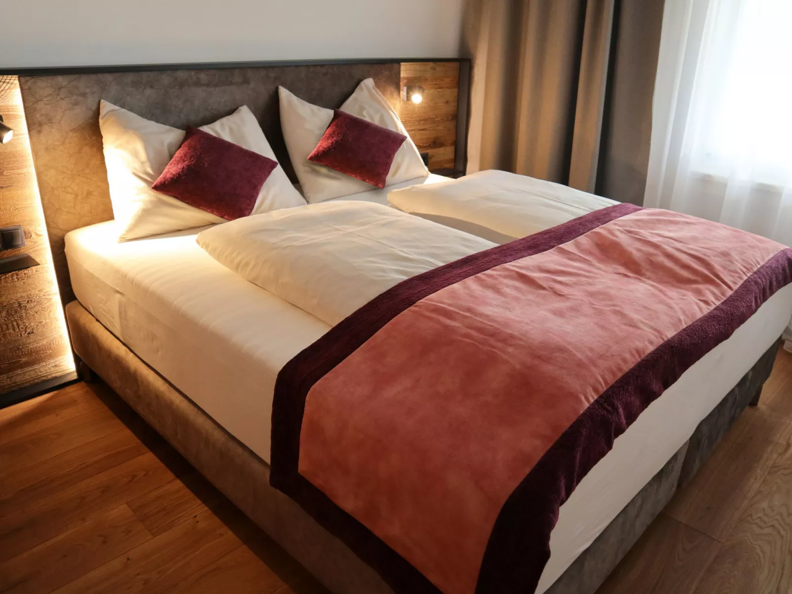 Penthouse mit 4 Schlafzimmern & Sauna-Dedans