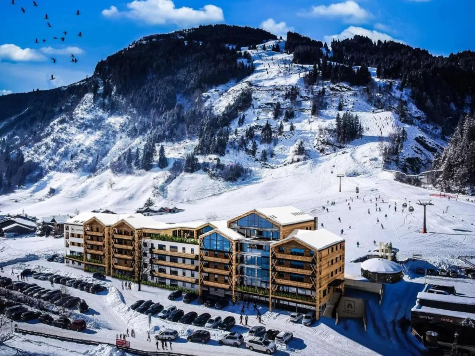 Penthouse mit 4 Schlafzimmern & Sauna-Dehors