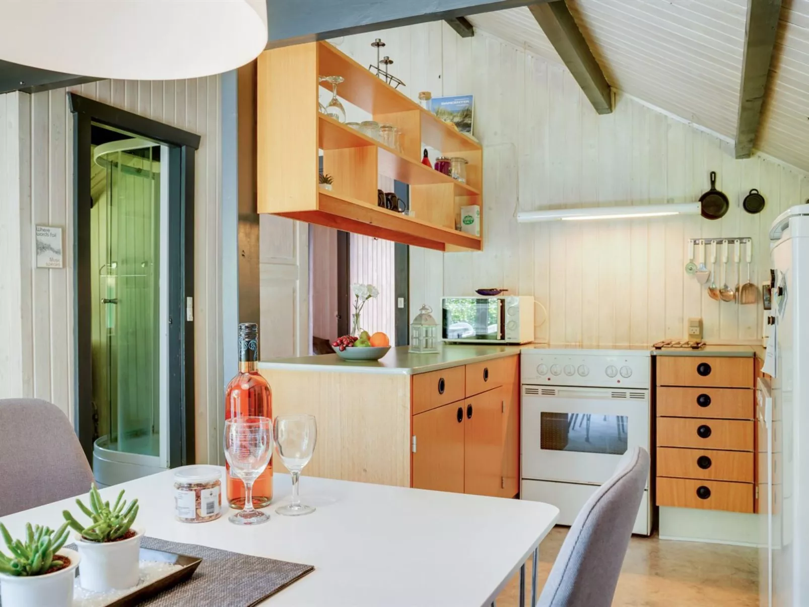 "Rentje" - 31km from the sea-Inside