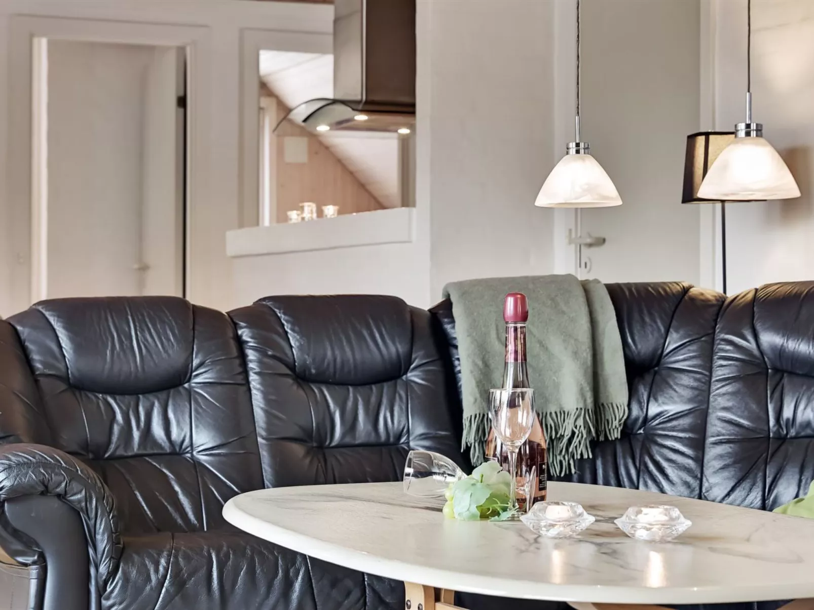 "Prohor" - 10.5km from the sea-Inside