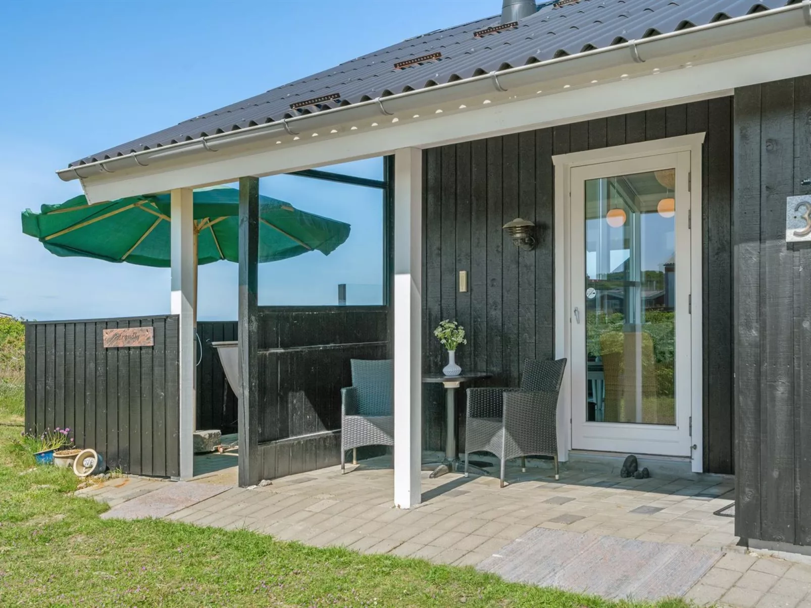 "Hubert" - 150m from the sea-Dehors