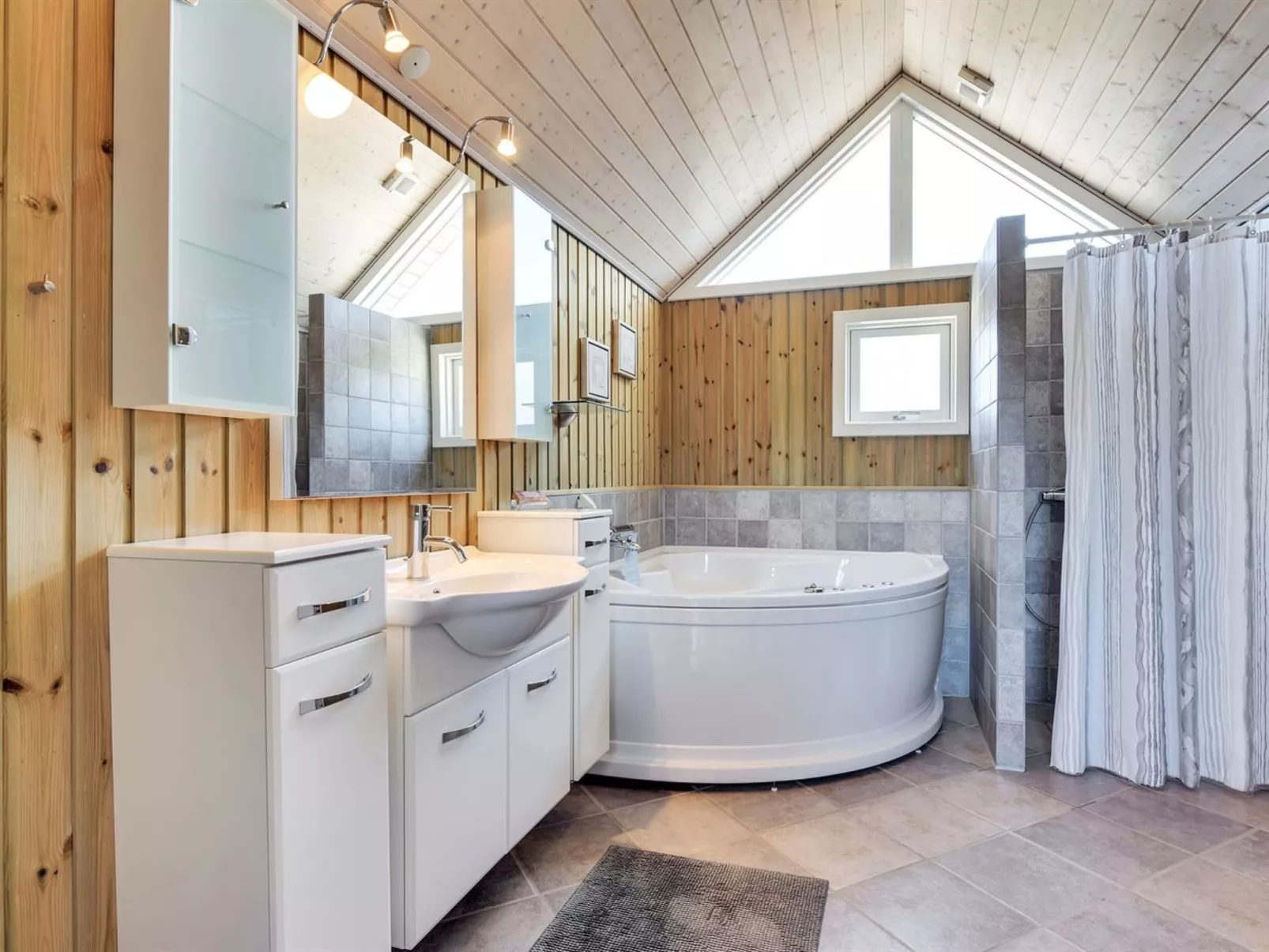 "Bente" - 800m from the sea-Inside