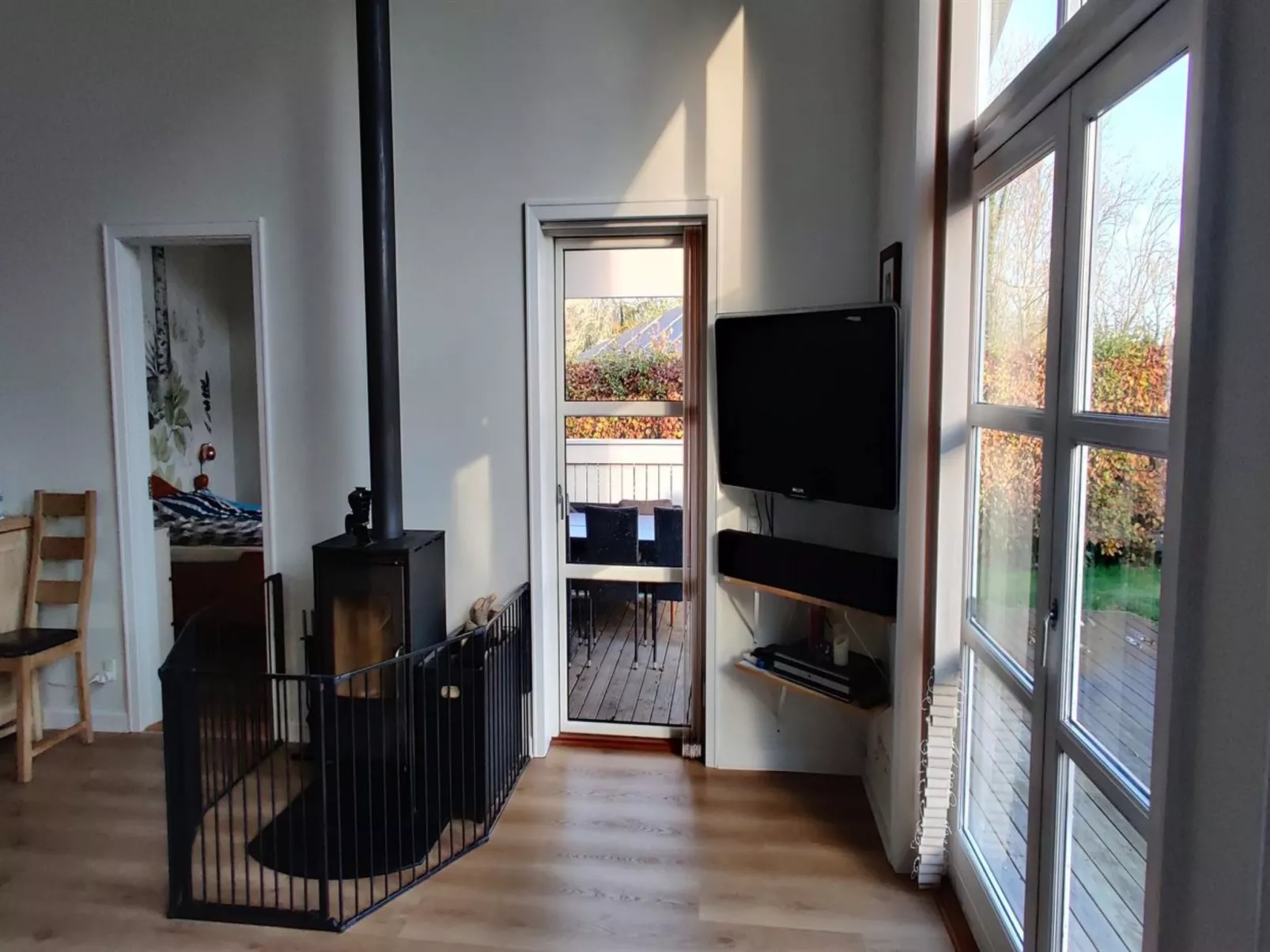 "Holmwith" - 200m from the sea-Inside