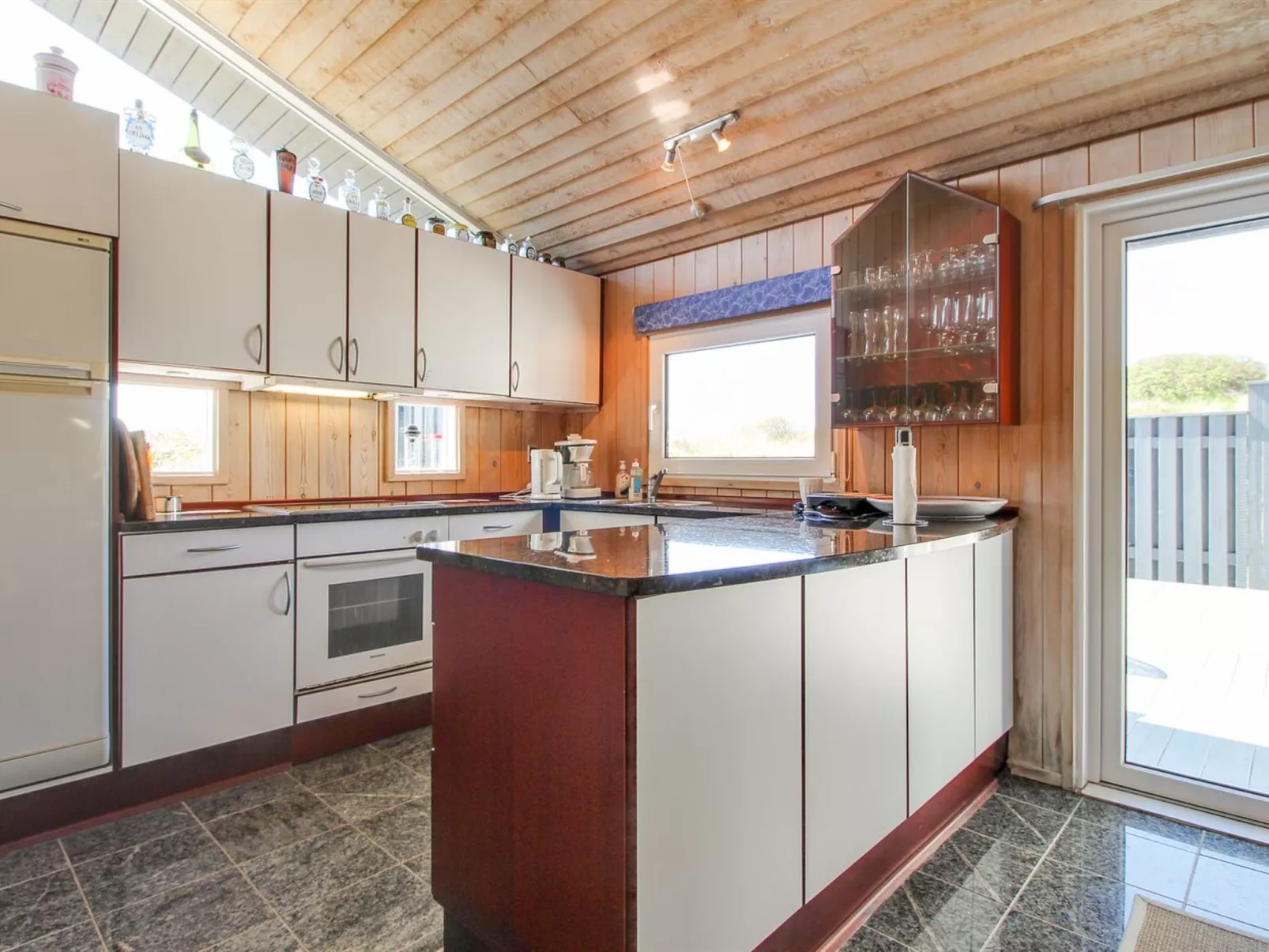 "Rosemari" - 260m from the sea-Inside