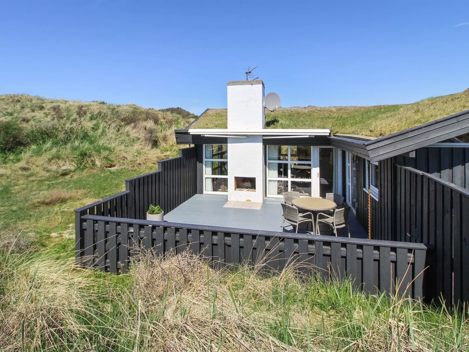 "Rosemari" - 260m from the sea-Outside