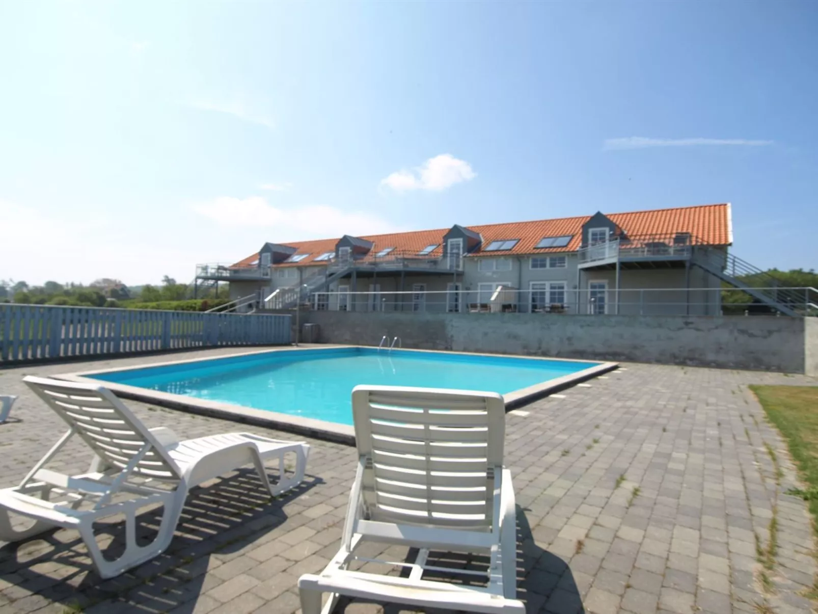 "Ayk" - 400m from the sea-Draußen