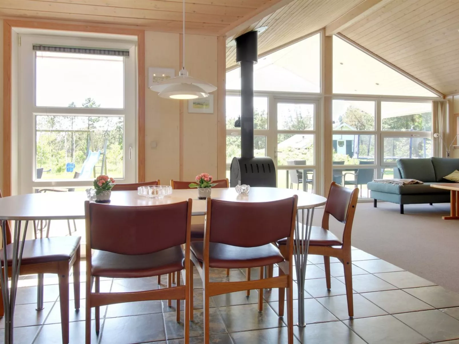 "Gundel" - 400m from the sea-Inside