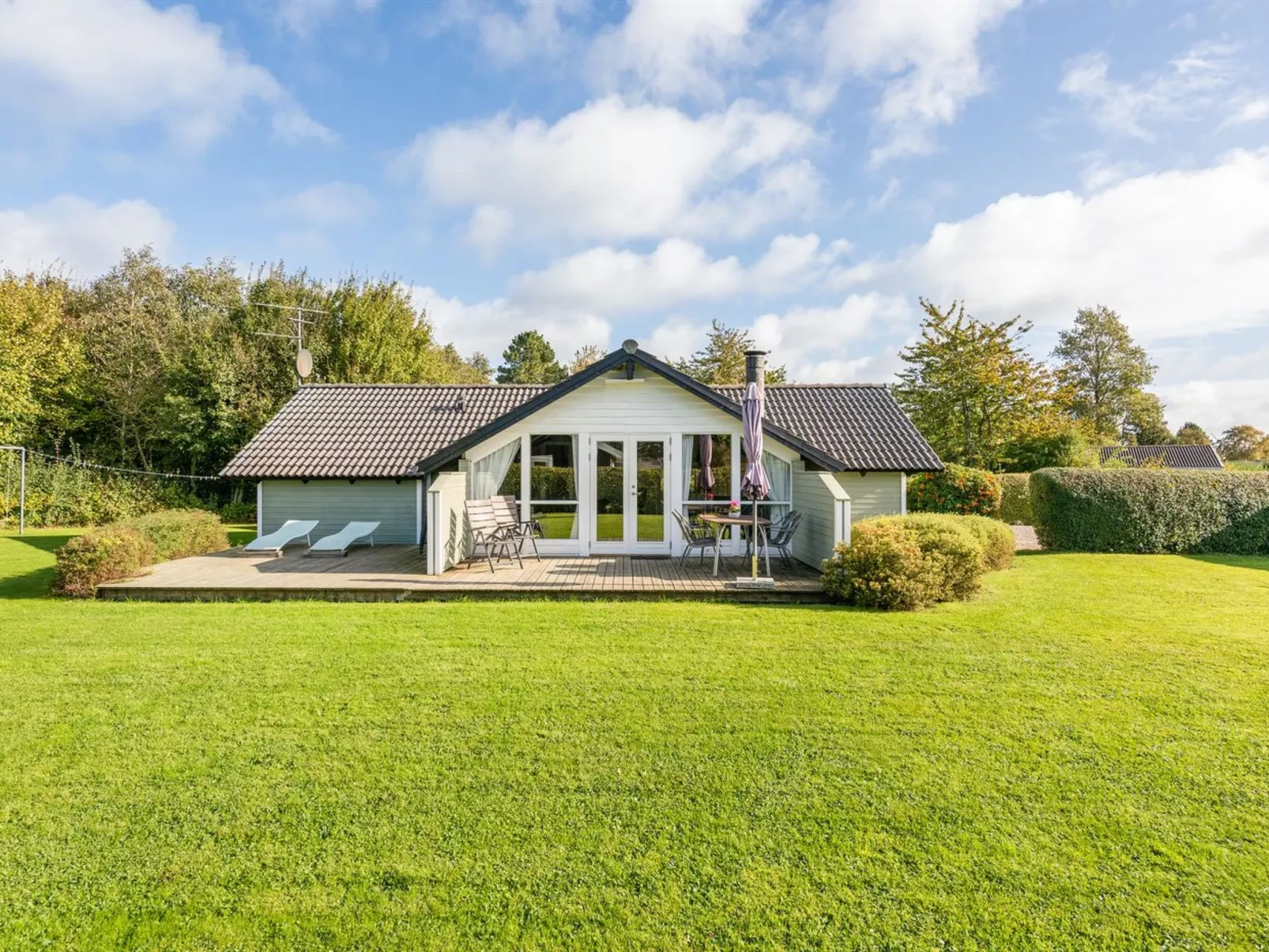 "Joona" - 600m from the sea-Outside