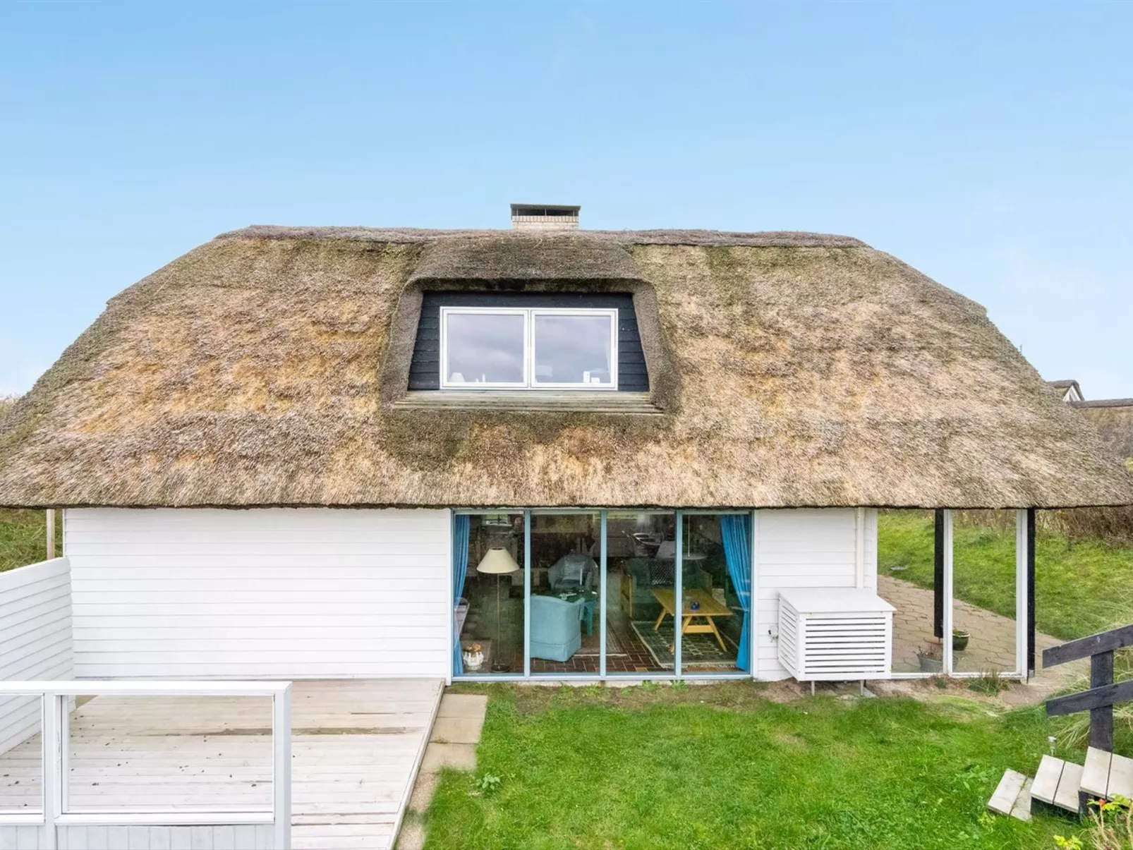 "Emiline" - 250m from the sea-Outside