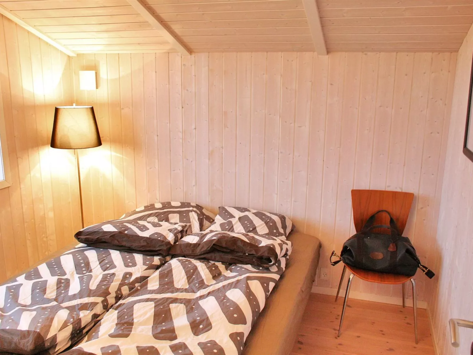 "Birtir" - 1.2km from the sea-Inside