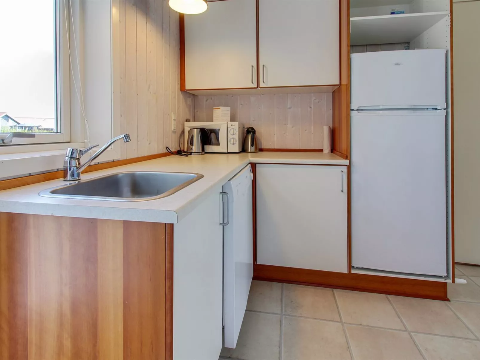 "Birtir" - 1.2km from the sea-Inside
