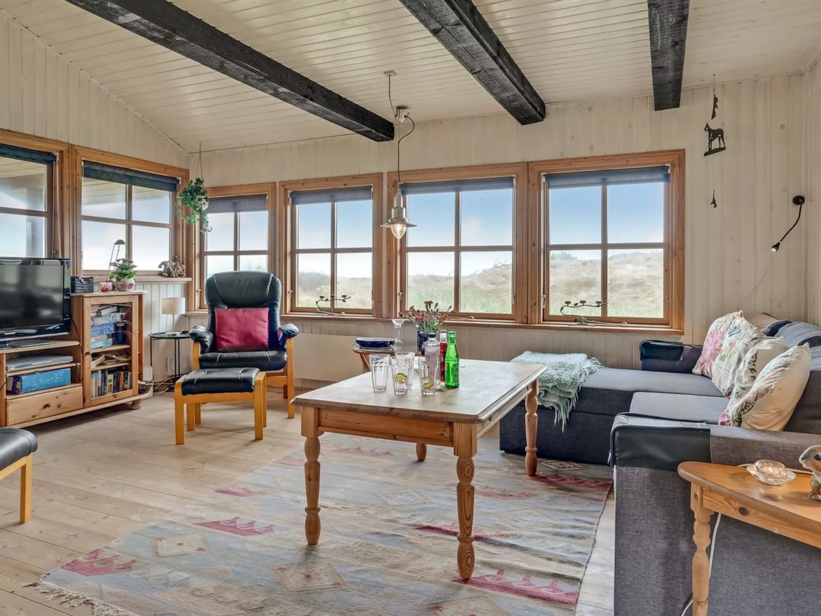 "Marite" - 200m from the sea-Inside