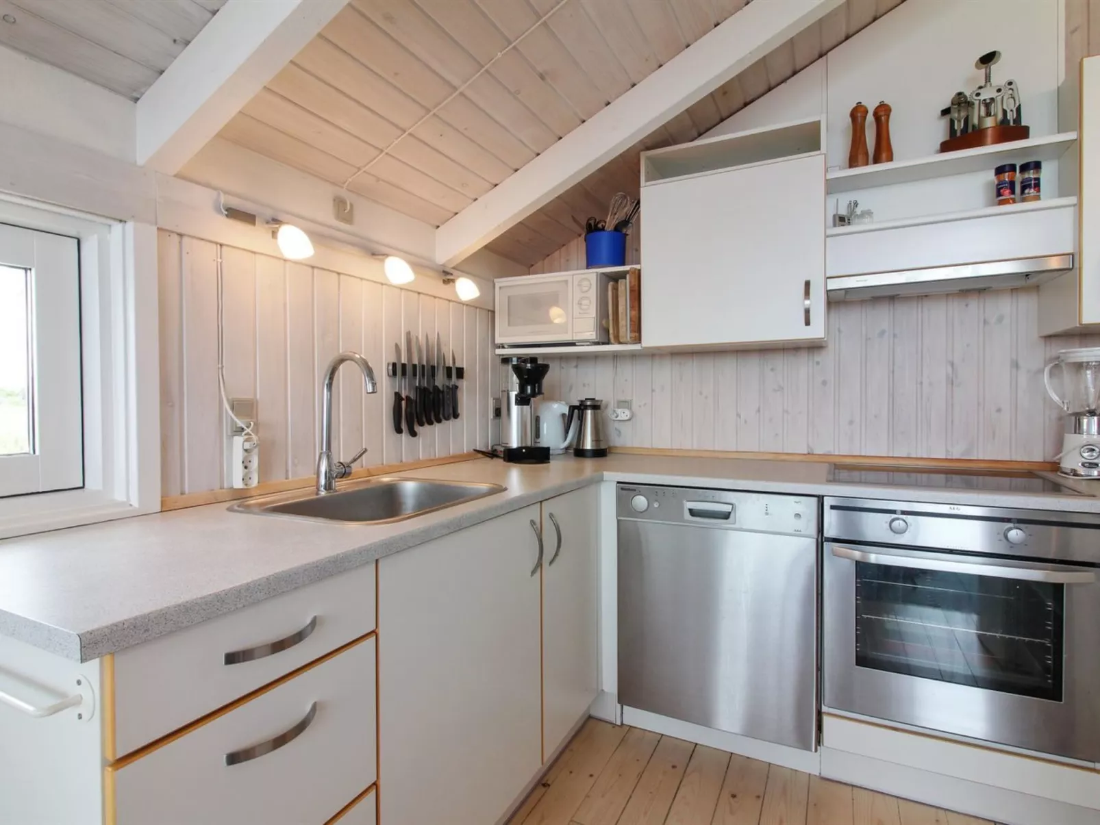 "Sixten" - 450m from the sea-Inside