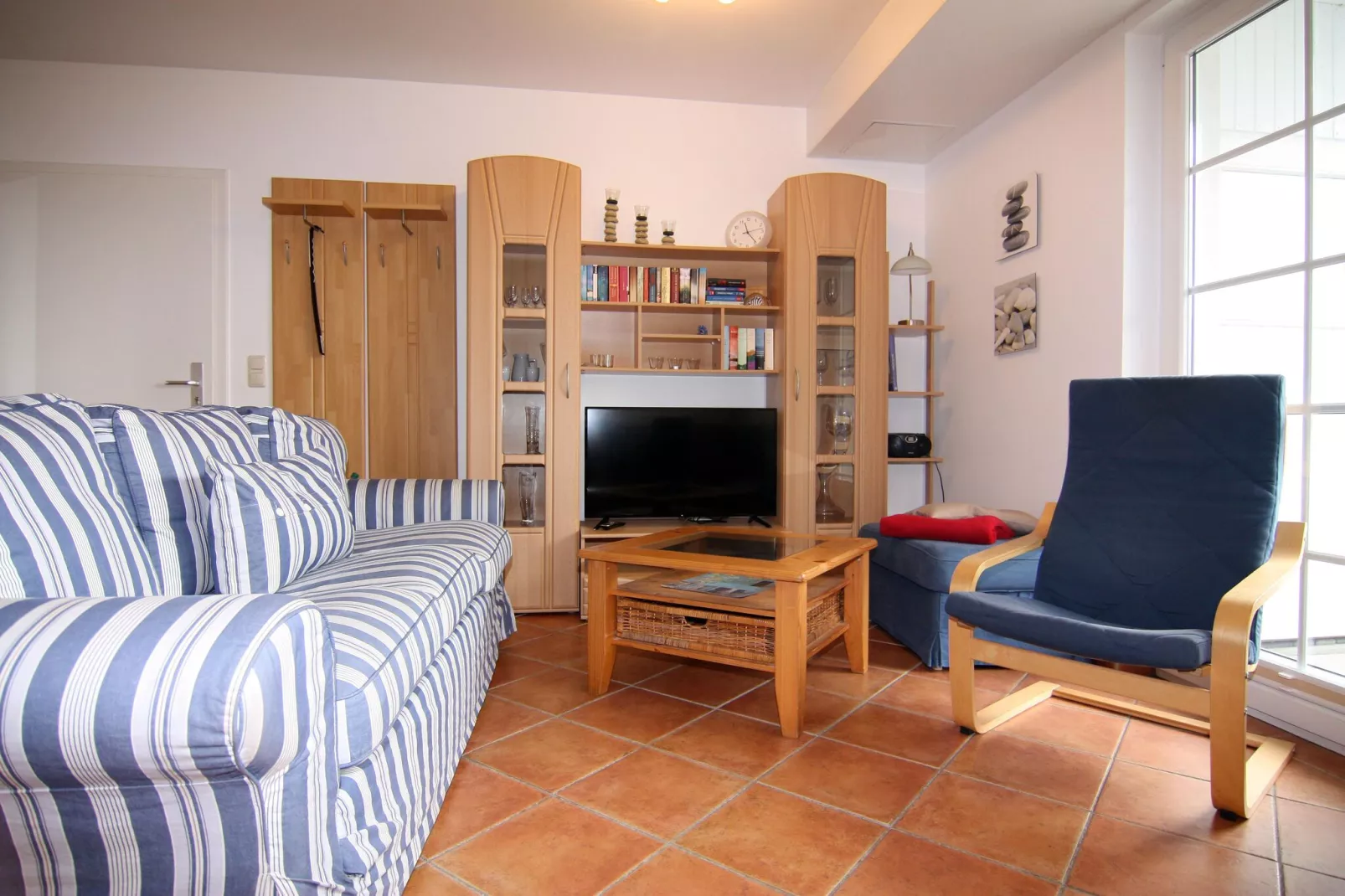Trassenheide-Ferienwohnung EG rechts-Living room