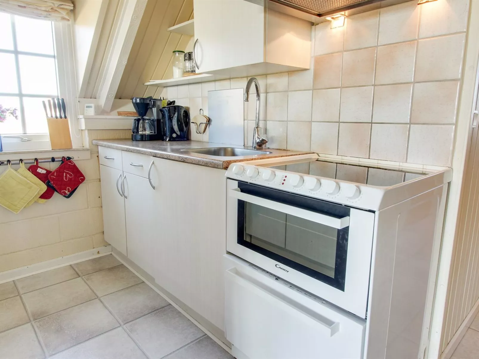 "Franciska" - 800m from the sea-Inside