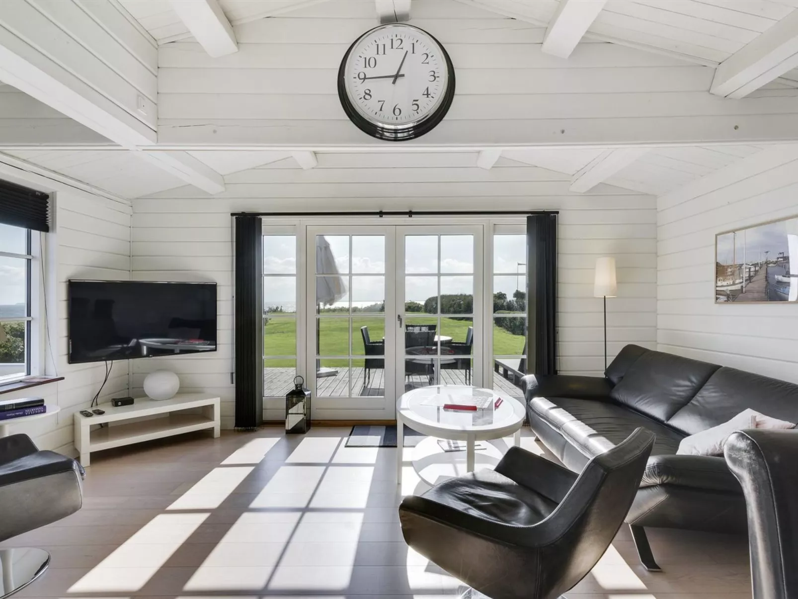 "Orsa" - 80m from the sea-Drinnen