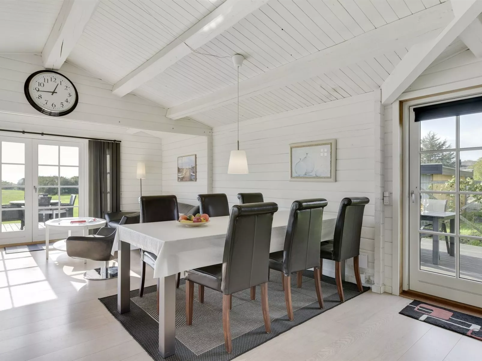 "Orsa" - 80m from the sea-Drinnen