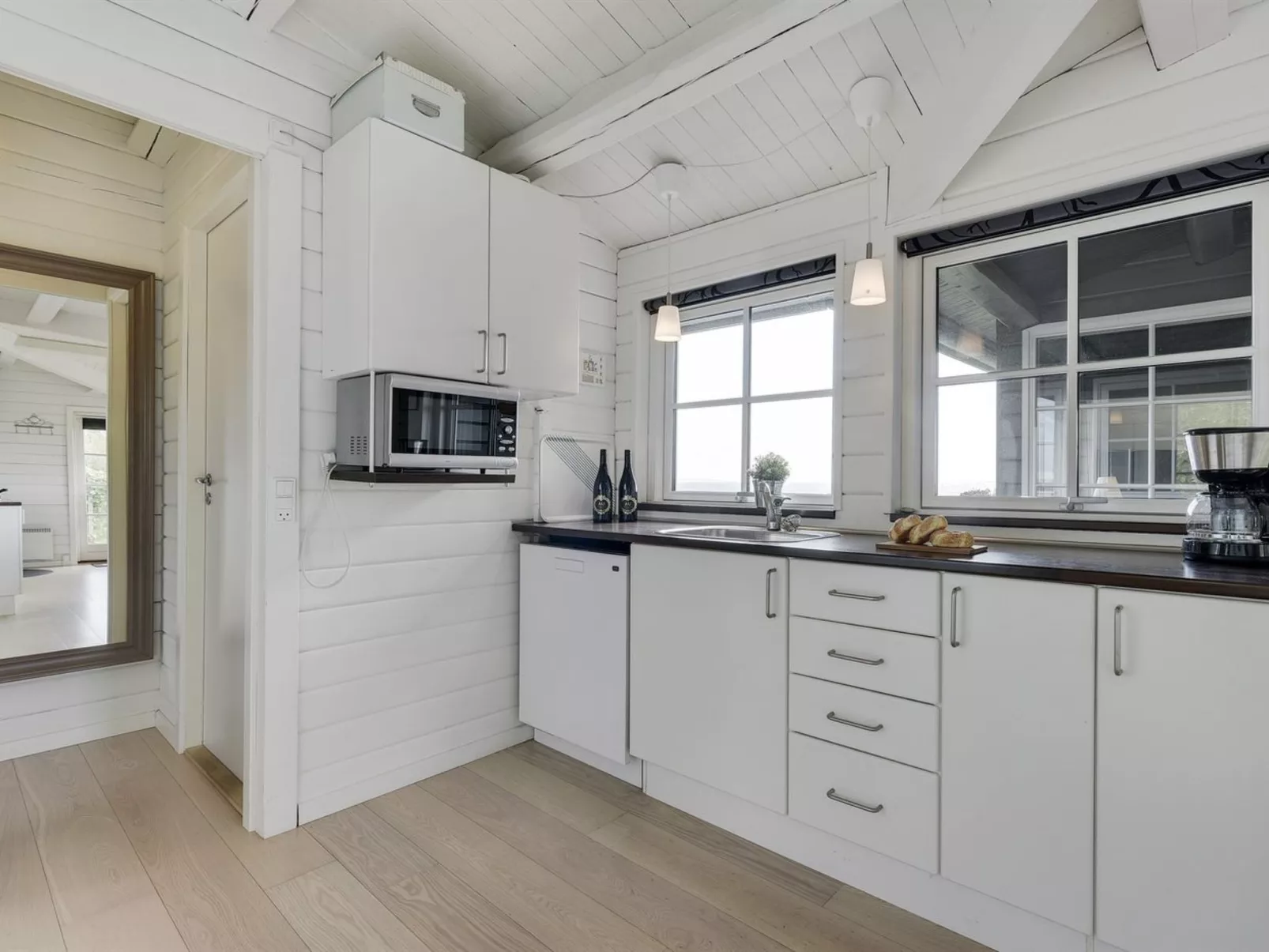 "Orsa" - 80m from the sea-Drinnen
