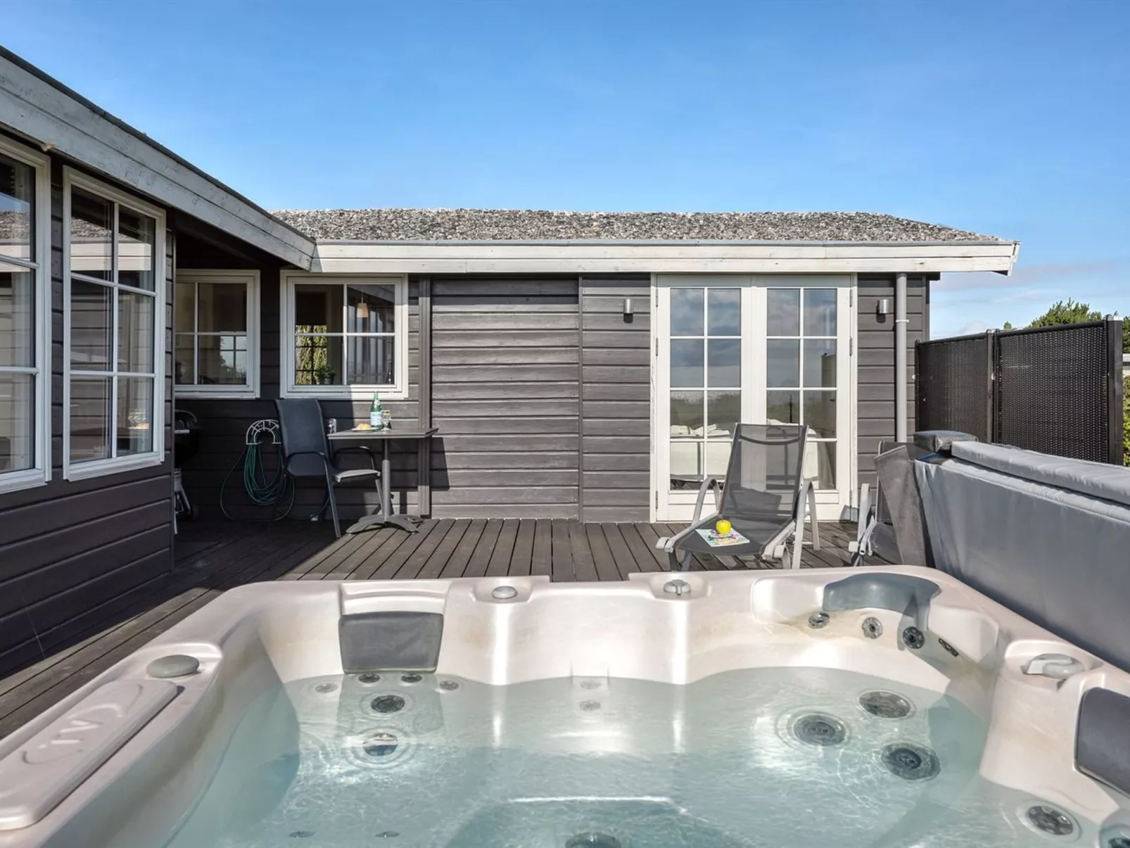 "Orsa" - 80m from the sea-Drinnen
