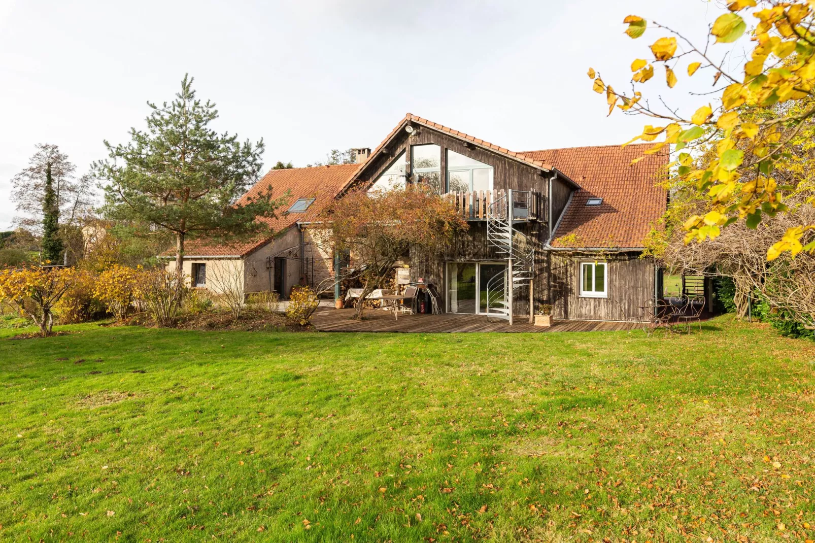 NOISETTE - beneden-Exterior summer