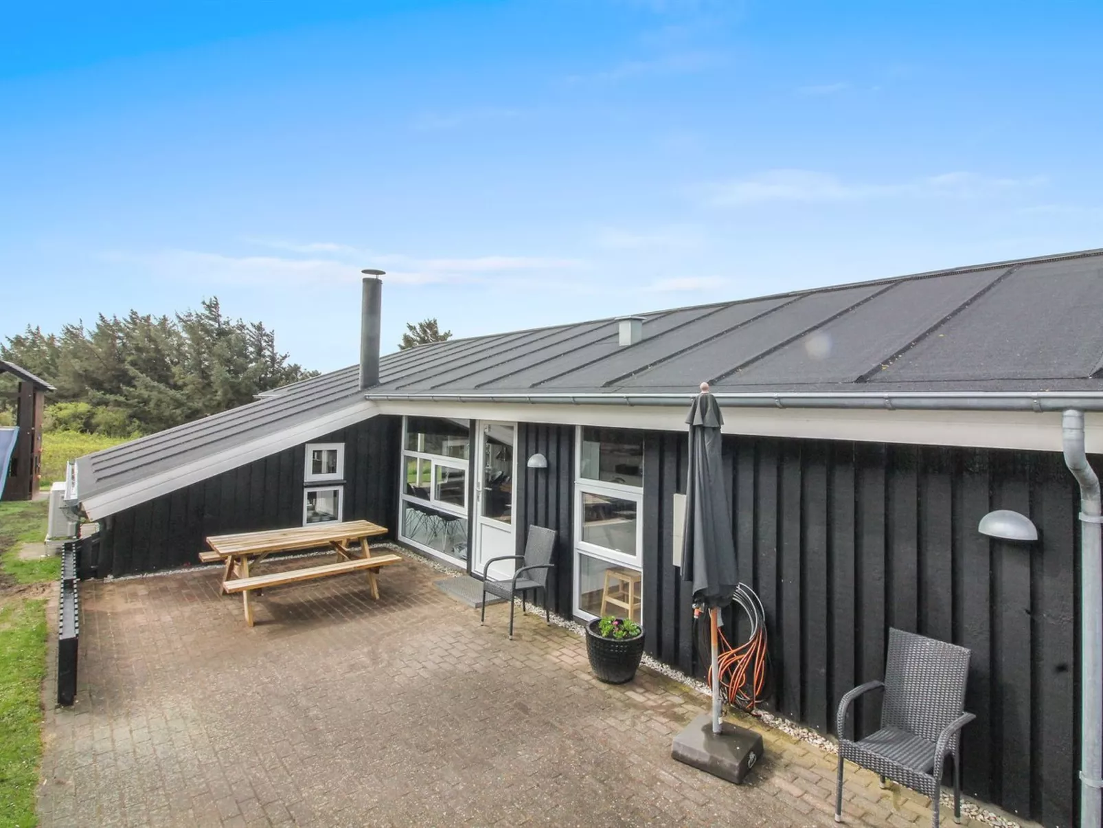 "Herbiorn" - 403m from the sea-Outside