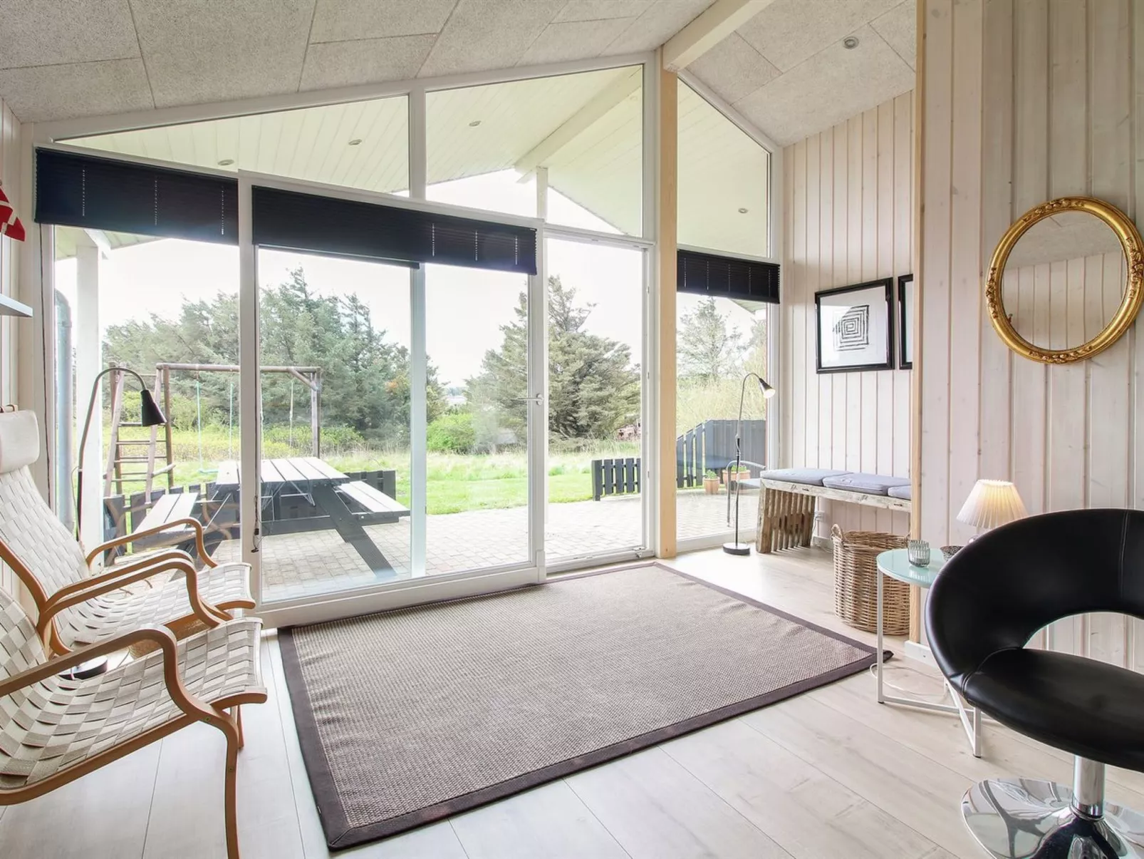 "Herbiorn" - 403m from the sea-Inside