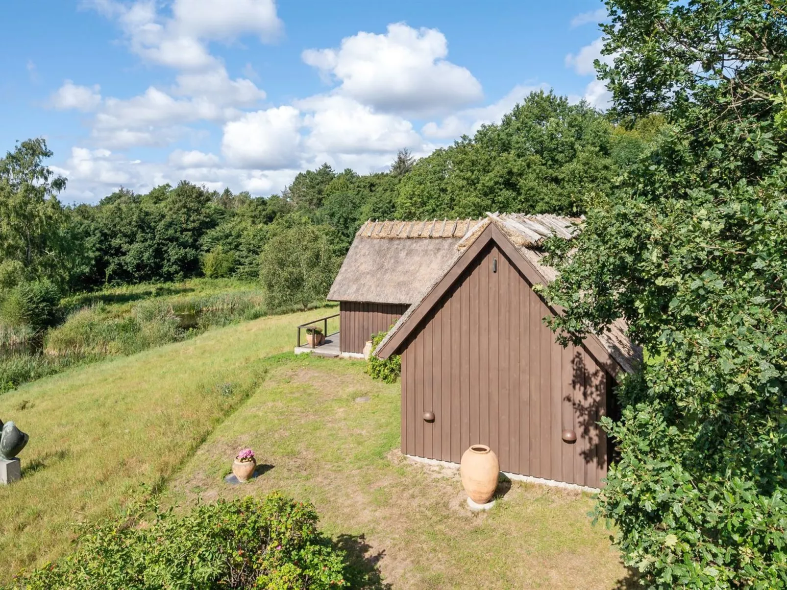 "Elvine" - 2.9km from the sea-Outside