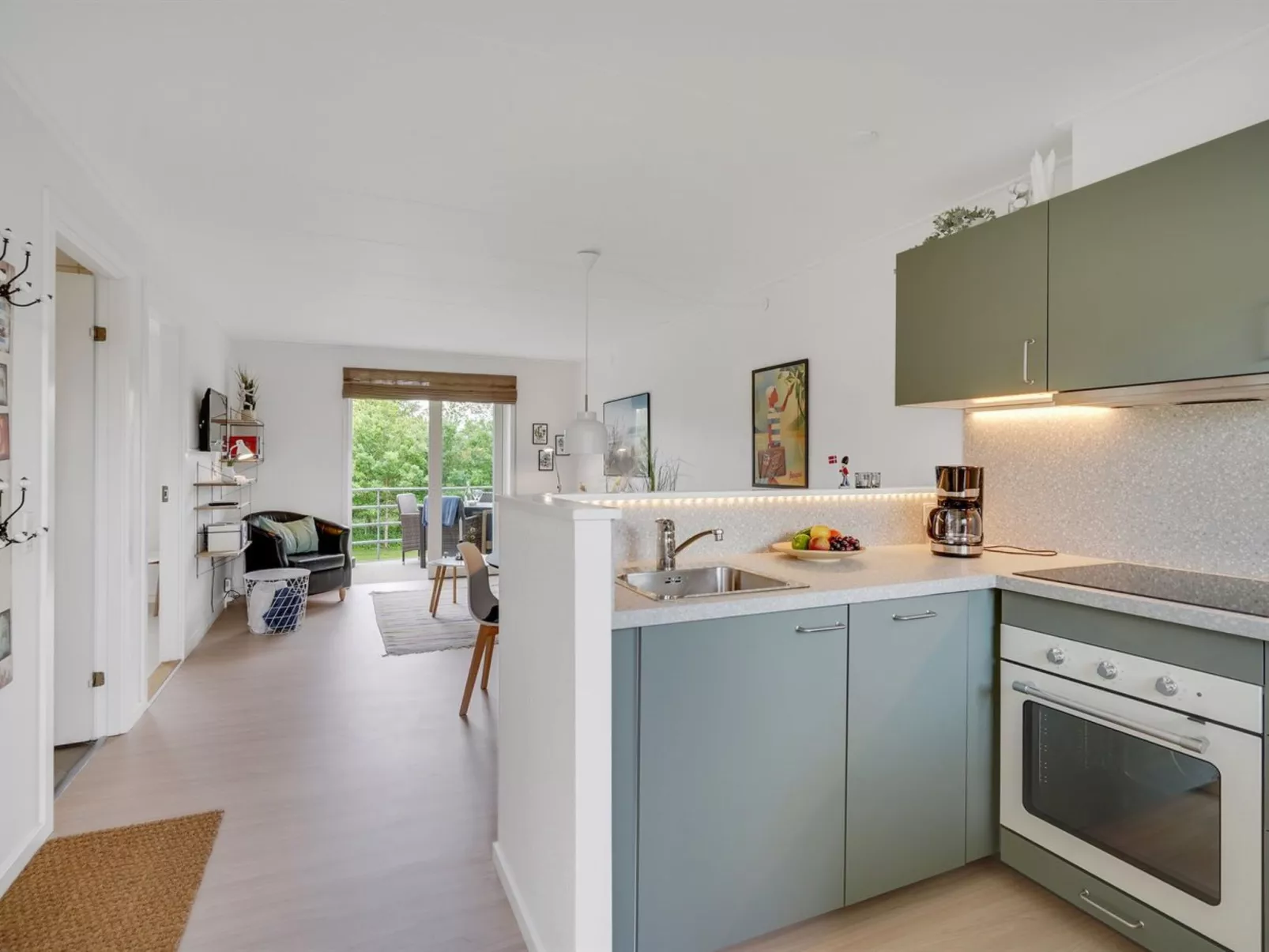 "Sipi" - 100m from the sea-Drinnen