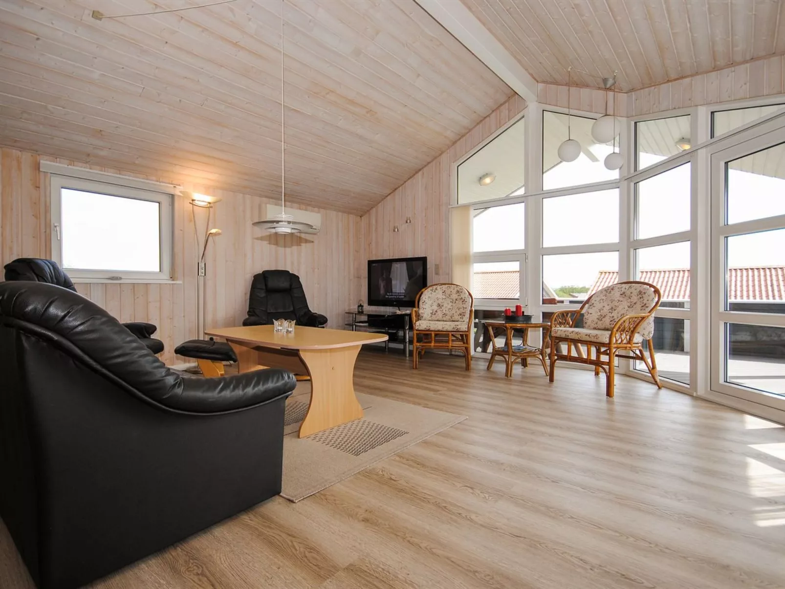 "Loviisa" - 300m to the inlet-Inside